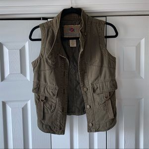 BB Dakota Classic Utility Vest
